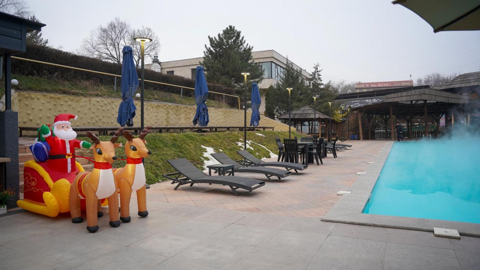 Saraishyq Hotel Almatý Exterior foto